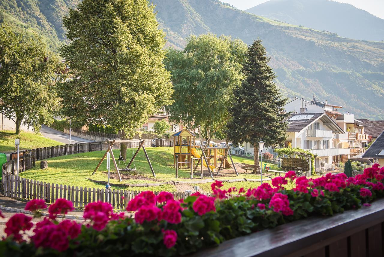 Pension Apartments Pardell 카스텔벨로 외부 사진