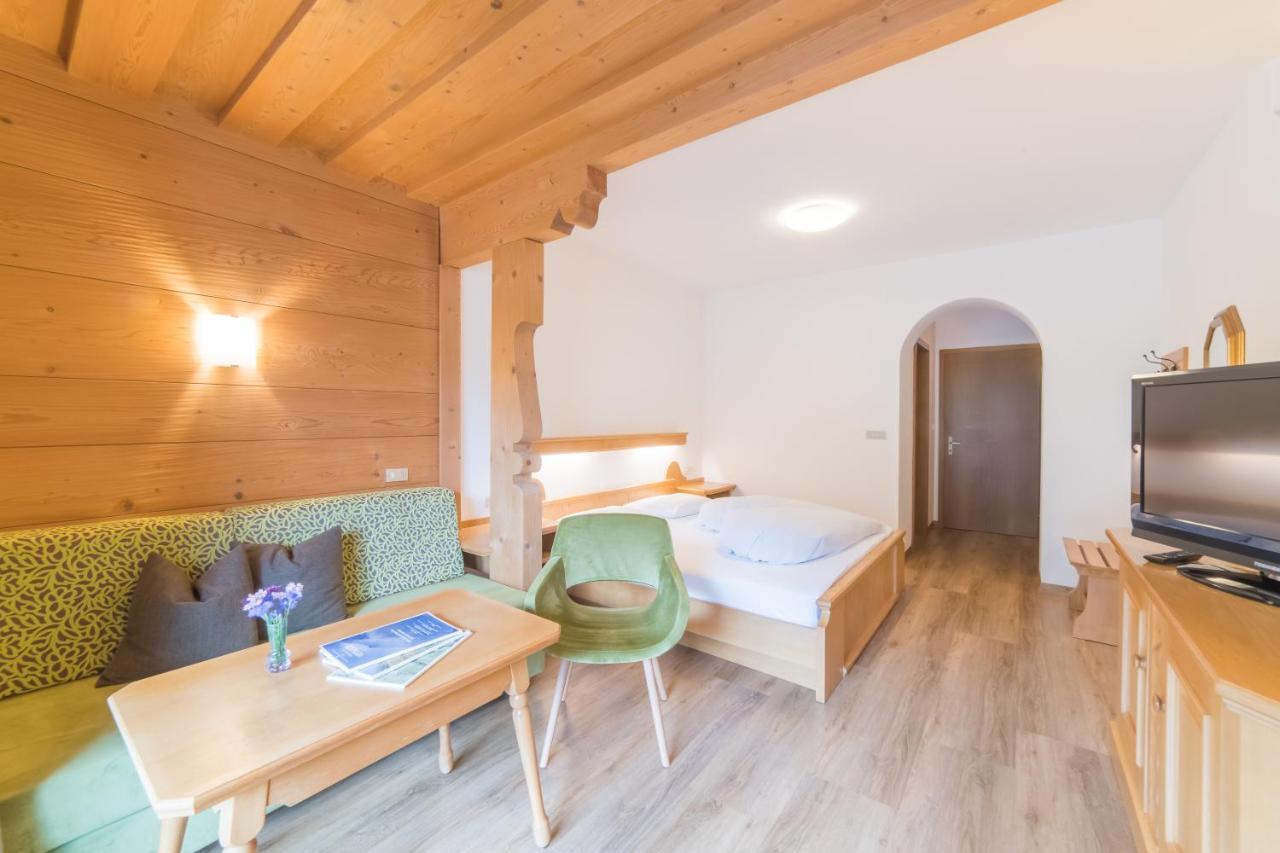 Pension Apartments Pardell 카스텔벨로 외부 사진