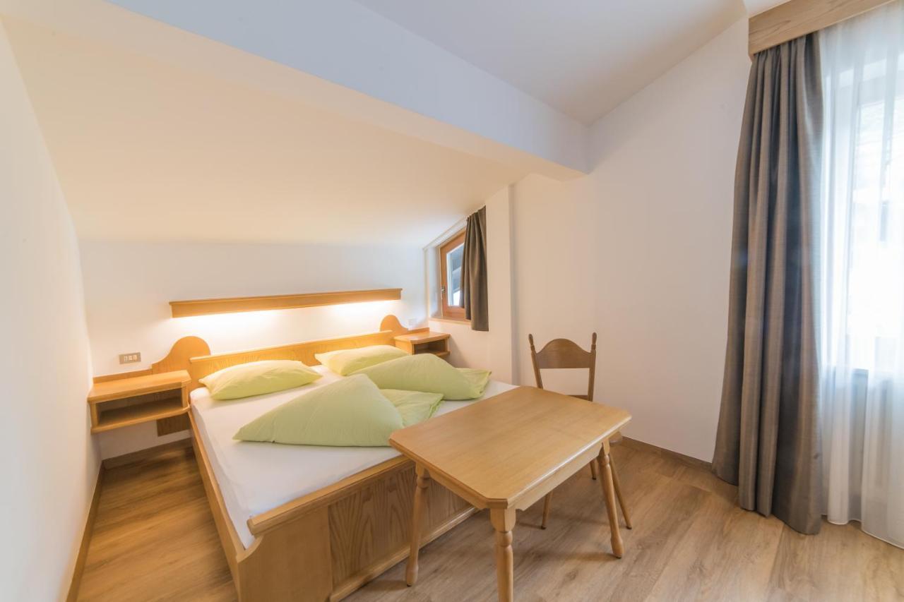Pension Apartments Pardell 카스텔벨로 외부 사진