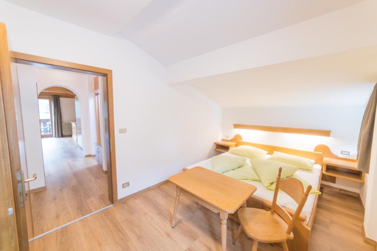 Pension Apartments Pardell 카스텔벨로 외부 사진